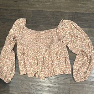 American Eagle Outfitters Floral Puff Sleeve Blouse